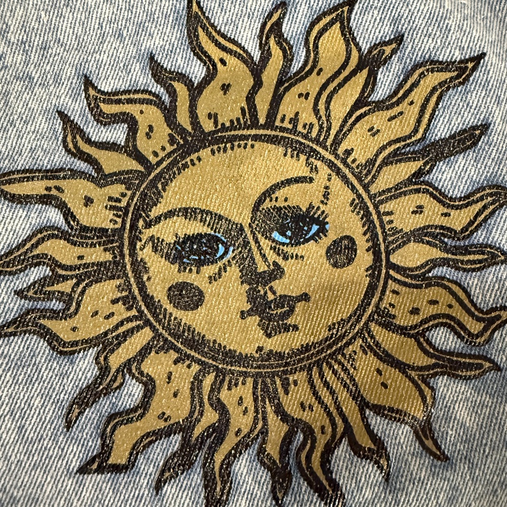 Sun & Flower Embroidered Distressed Wide Leg Jeans - Size Small - Picture 3 of 3